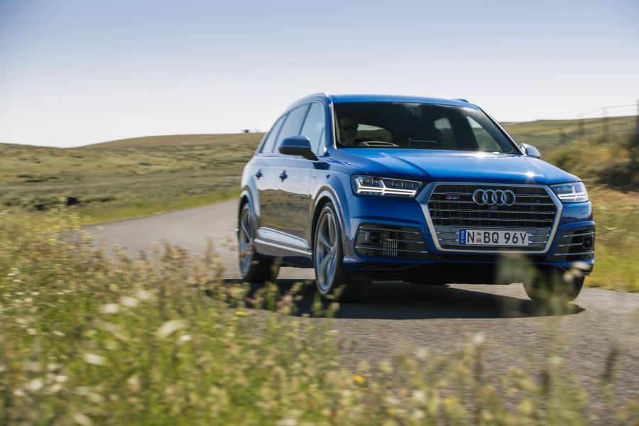  Audi SQ7 TDI (4M) 2016 года  (AU) (фото 6 из 30)